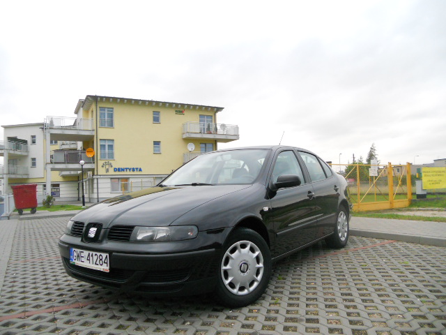 SEAT TOLEDO